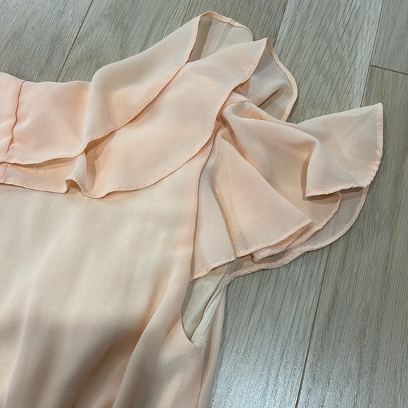 Peach mini dress with ruffles. Size small. Good condition - Picture 5 of 6